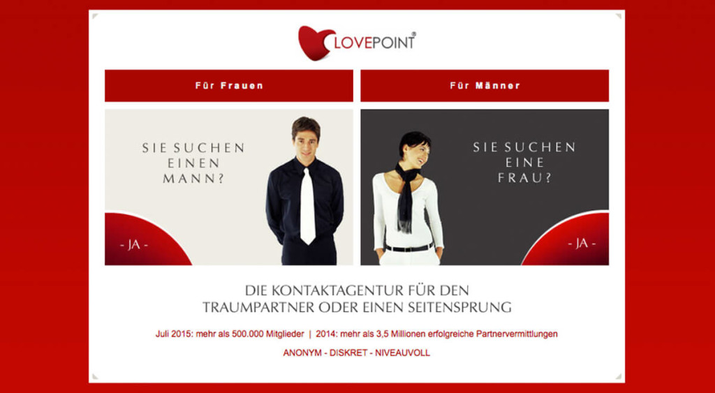 Der beraubte Österreicher erhält von einem Polizeibeamten sein ...